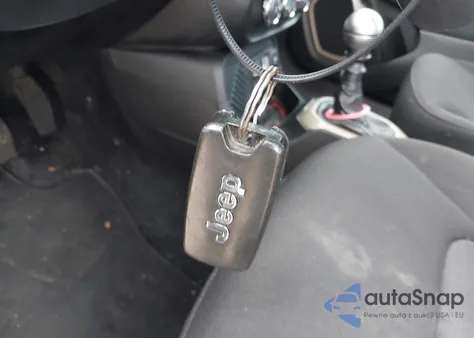 2016 Jeep Renegade Sport z USA, uszkodzony, nr VIN ZACCJAAW4GPC58013